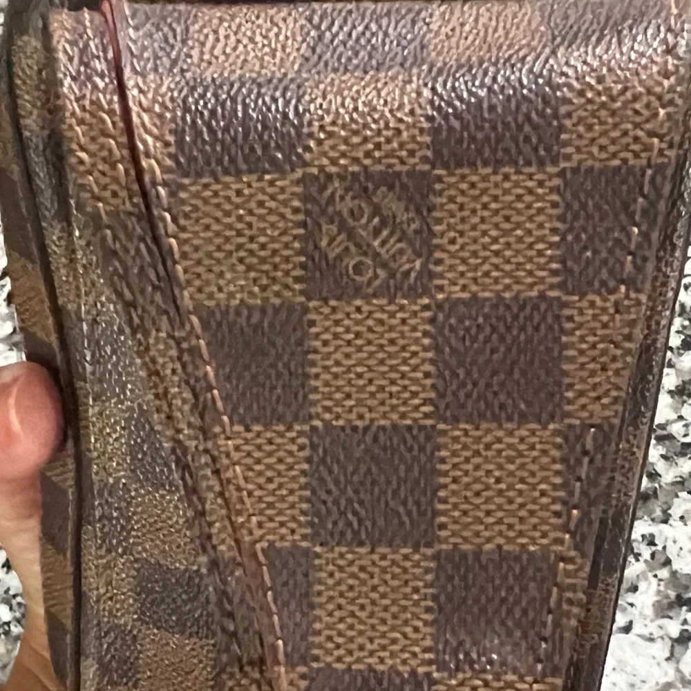 Louis Vuitton Damier Geronimos - Picture 4 of 16
